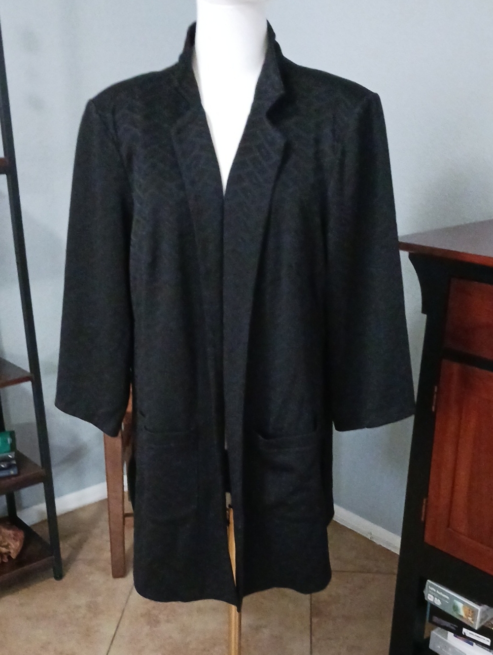 New York Clothing Co.-Vintage Women's Black Open Front Long Line Cardigan/Jacket